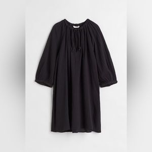 H&M Balloon-sleeved Dress